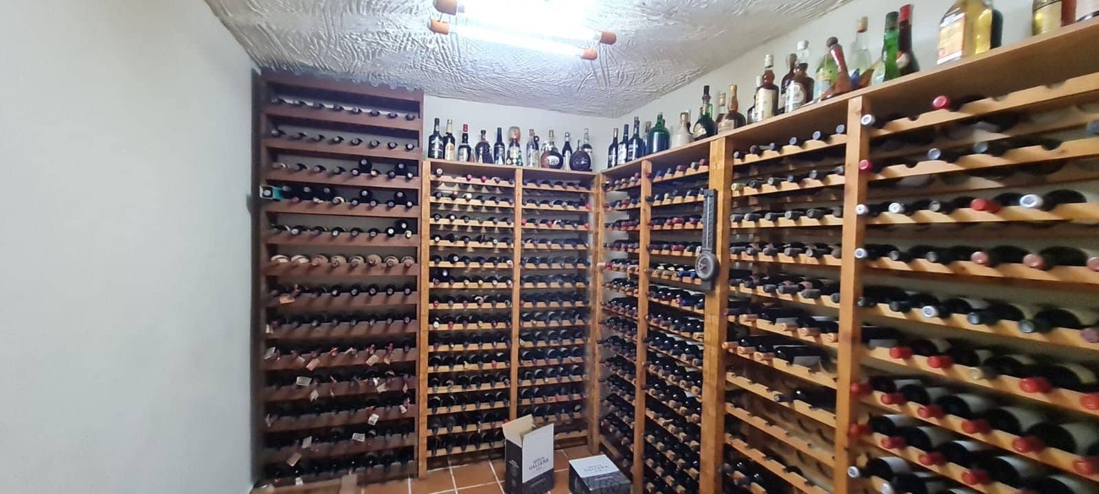 6 Zimmer Villa zu verkaufen in Benidorm mit Pool Garage - 745.000 € (Ref: 9458602)