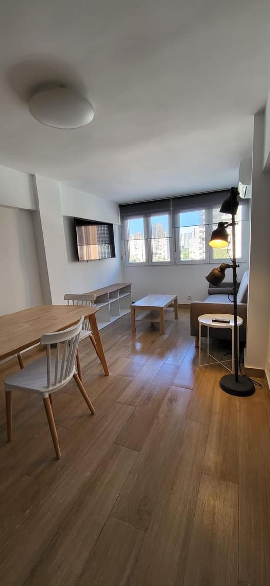 2 sovrum Hus till salu i Benidorm - 190 000 € (Ref: 9458603)