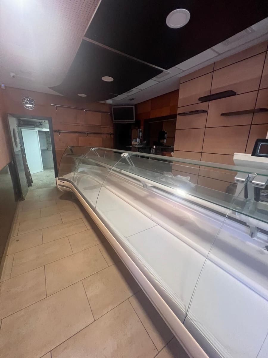 Komercyjne na sprzedaż w Benidorm - 350 000 € (Ref: 9458604)