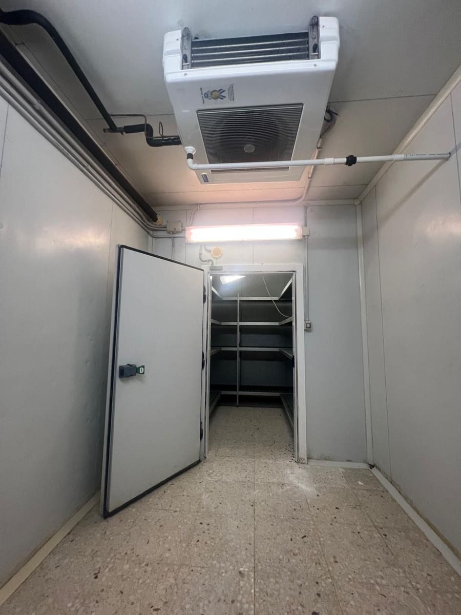 Komercyjne na sprzedaż w Benidorm - 350 000 € (Ref: 9458604)