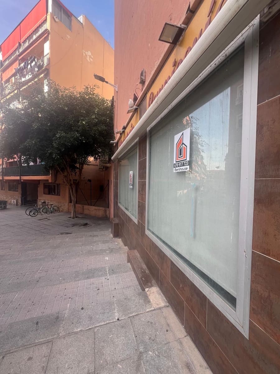 Komercyjne na sprzedaż w Benidorm - 350 000 € (Ref: 9458604)