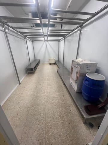 Commerciale in vendita in Benidorm - 350.000 € (Rif: 9458604)