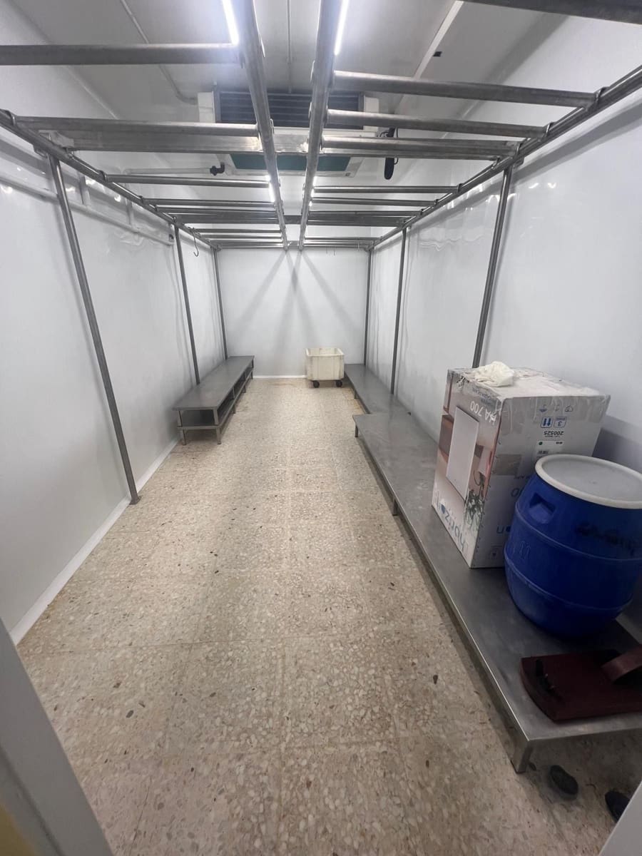 Komercyjne na sprzedaż w Benidorm - 350 000 € (Ref: 9458604)