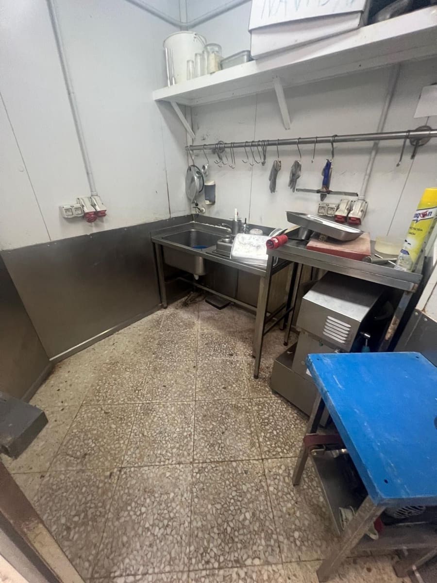 Komercyjne na sprzedaż w Benidorm - 350 000 € (Ref: 9458604)