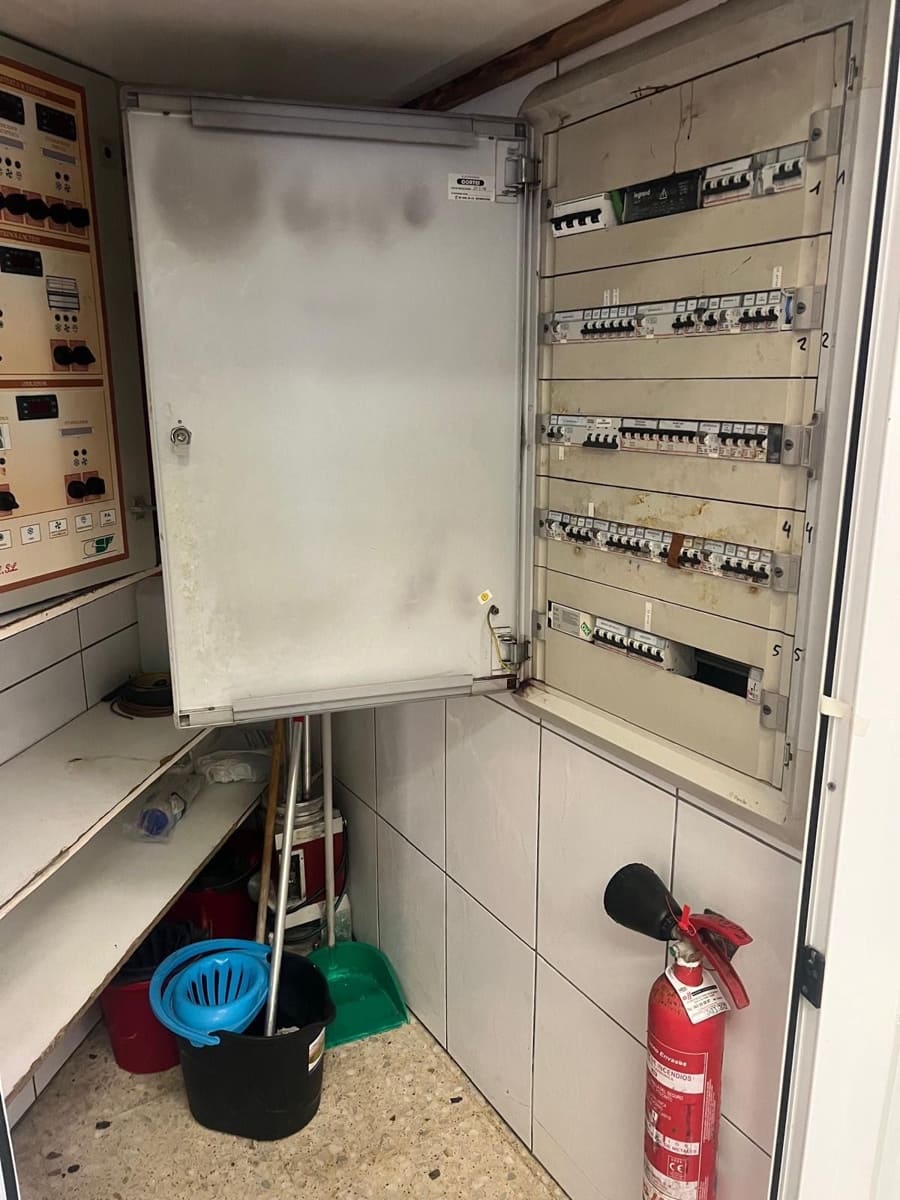 Komercyjne na sprzedaż w Benidorm - 350 000 € (Ref: 9458604)