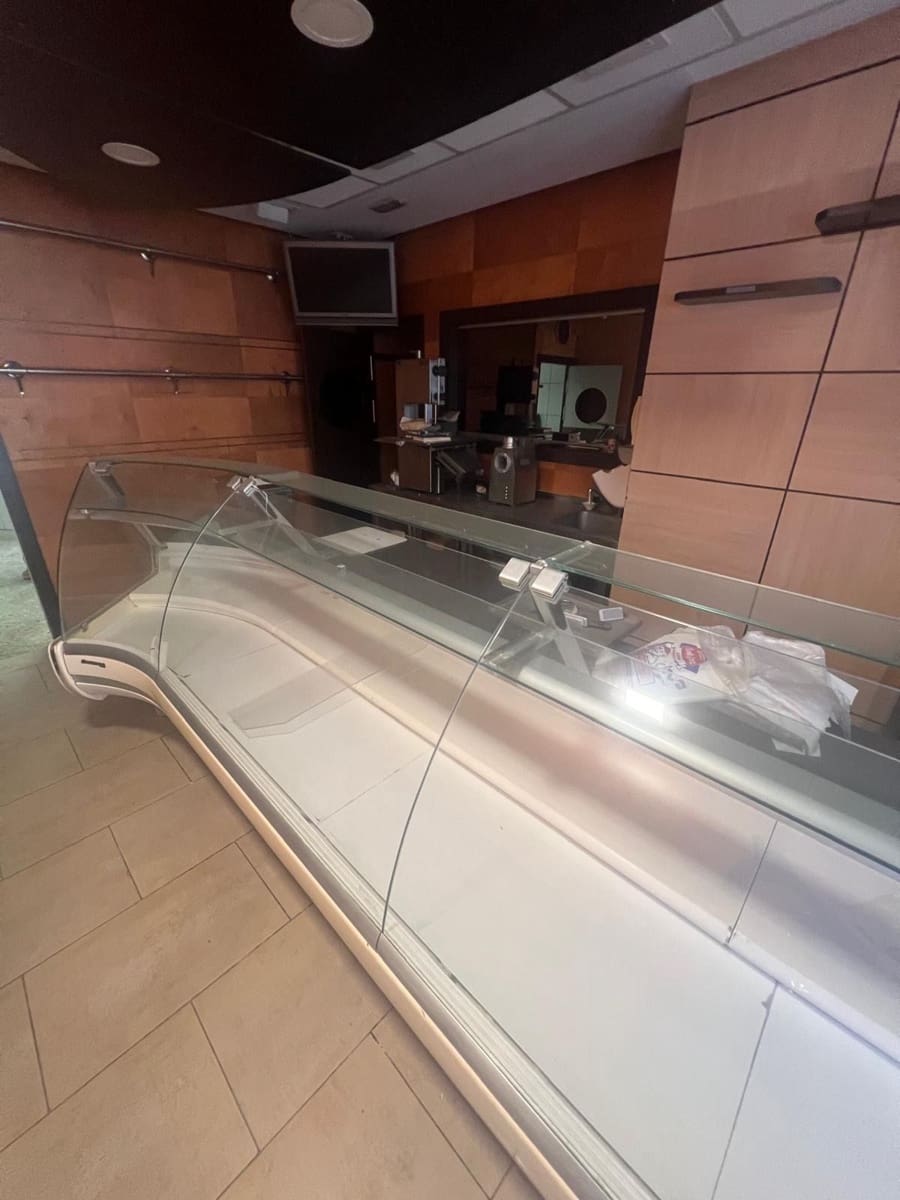 Komercyjne na sprzedaż w Benidorm - 350 000 € (Ref: 9458604)