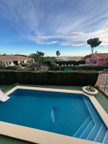 5 Zimmer Villa zu verkaufen in La Nucia mit Garage - 860.000 € (Ref: 9458606)