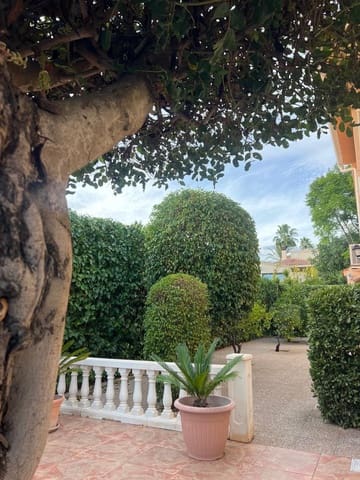 5 Zimmer Villa zu verkaufen in La Nucia mit Garage - 860.000 € (Ref: 9458606)