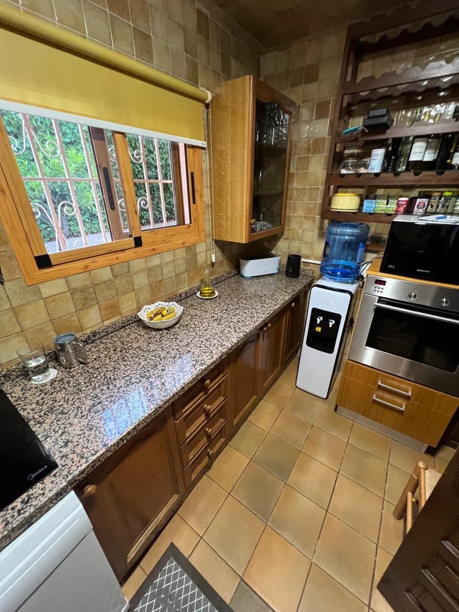 5 Zimmer Villa zu verkaufen in La Nucia mit Garage - 860.000 € (Ref: 9458606)