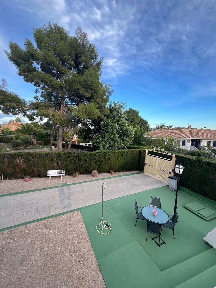 5 Zimmer Villa zu verkaufen in La Nucia mit Garage - 860.000 € (Ref: 9458606)