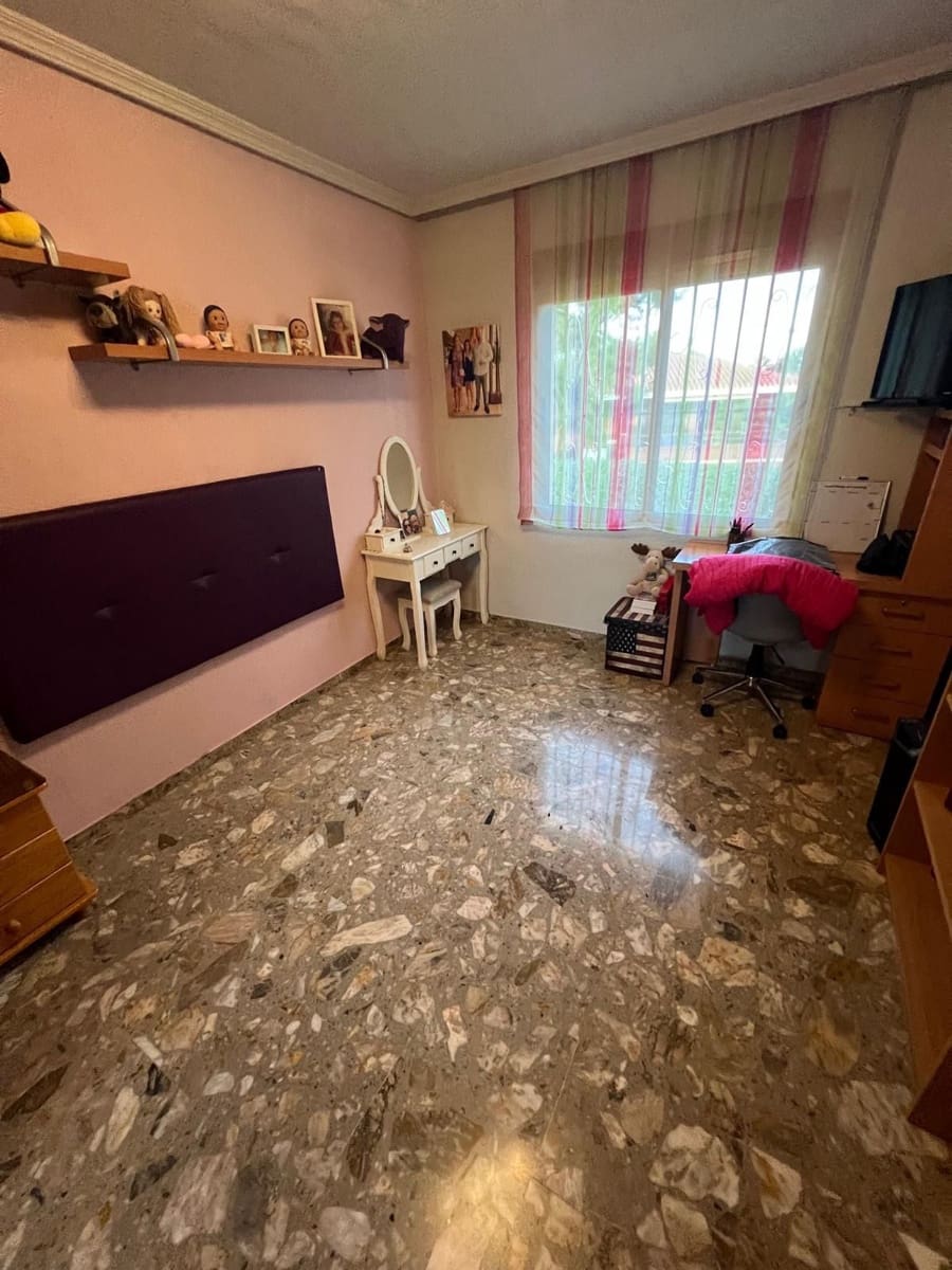 5 Zimmer Villa zu verkaufen in La Nucia mit Garage - 860.000 € (Ref: 9458606)