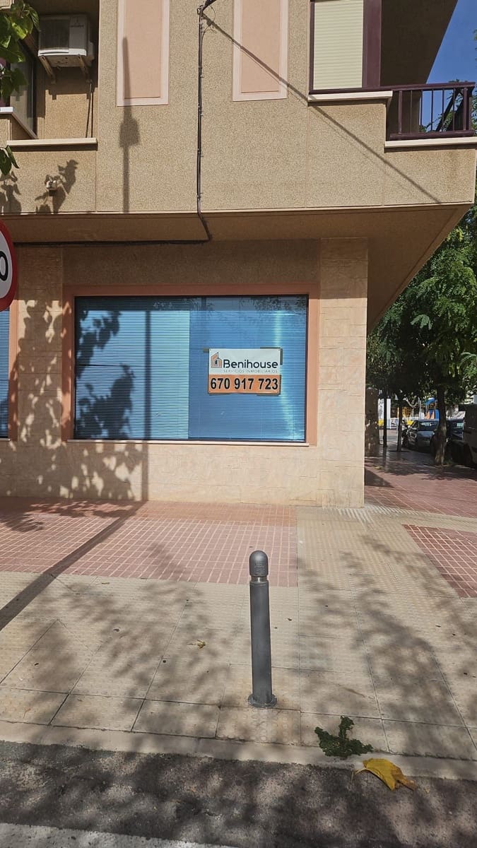 Komercyjne na sprzedaż w Benidorm - 180 000 € (Ref: 9458610)