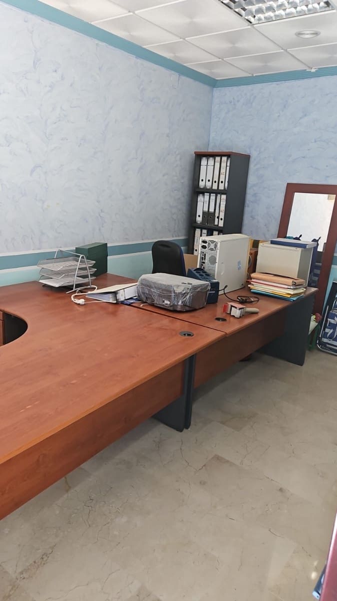 Komercyjne na sprzedaż w Benidorm - 180 000 € (Ref: 9458610)