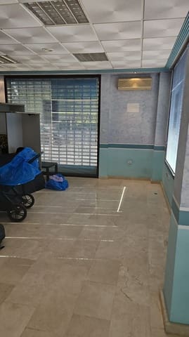 Komercyjne na sprzedaż w Benidorm - 180 000 € (Ref: 9458610)