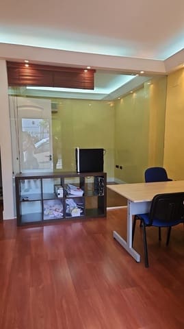 Kaupallinen myytävänä paikassa Benidorm - 170 000 € (Ref: 9458611)