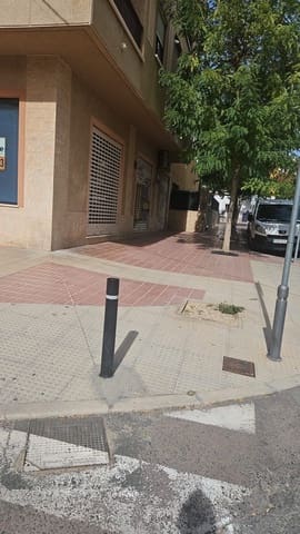 Kaupallinen myytävänä paikassa Benidorm - 170 000 € (Ref: 9458611)