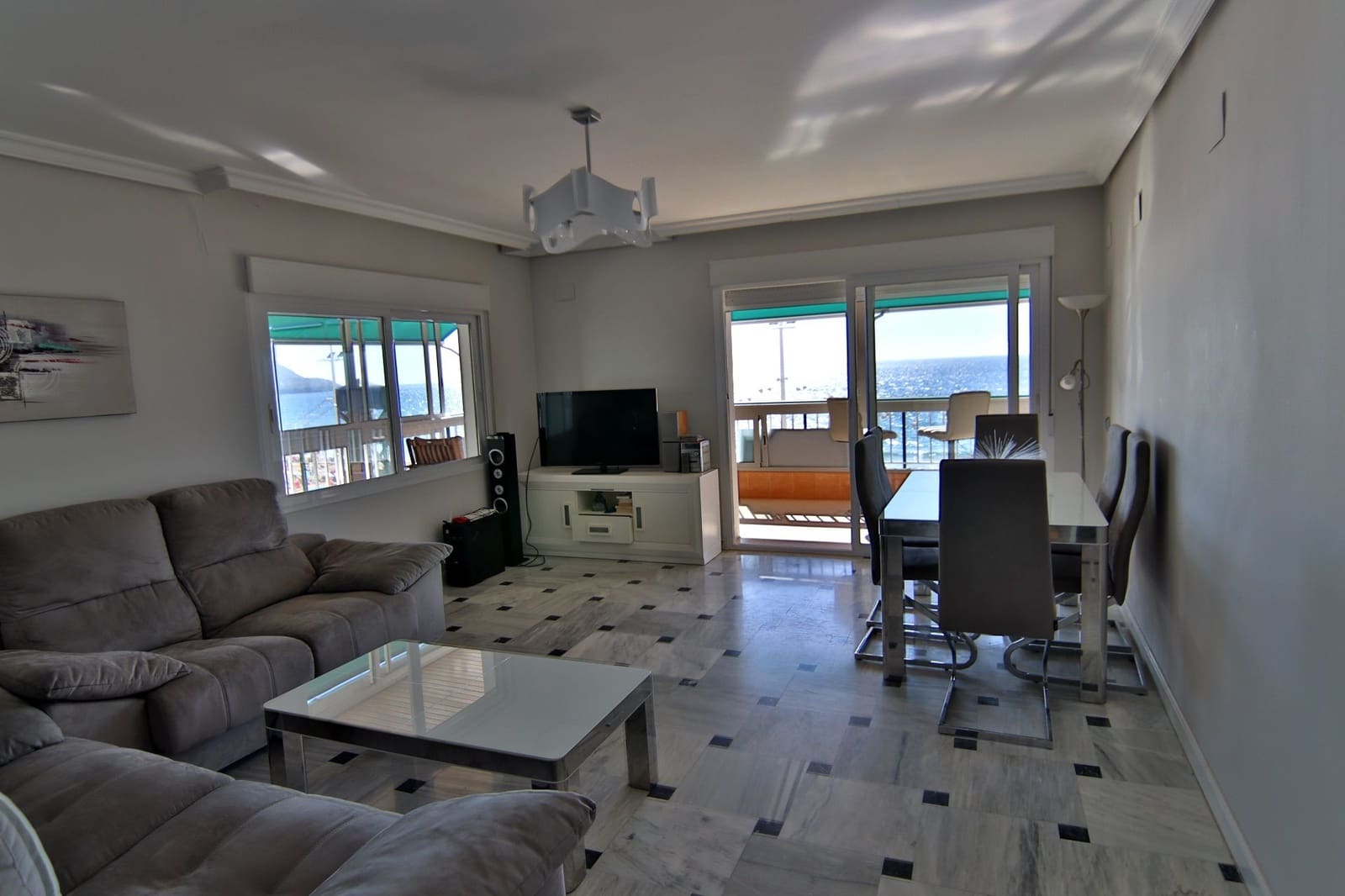3 slaapkamer Appartement te koop in Benidorm met garage - € 595.000 (Ref: 9458619)