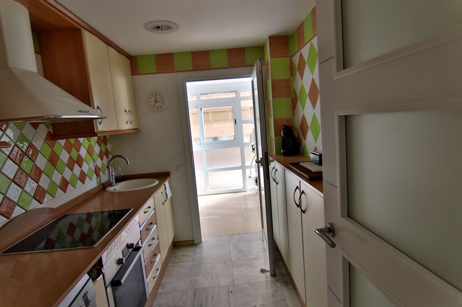 3 slaapkamer Appartement te koop in Benidorm met garage - € 595.000 (Ref: 9458619)