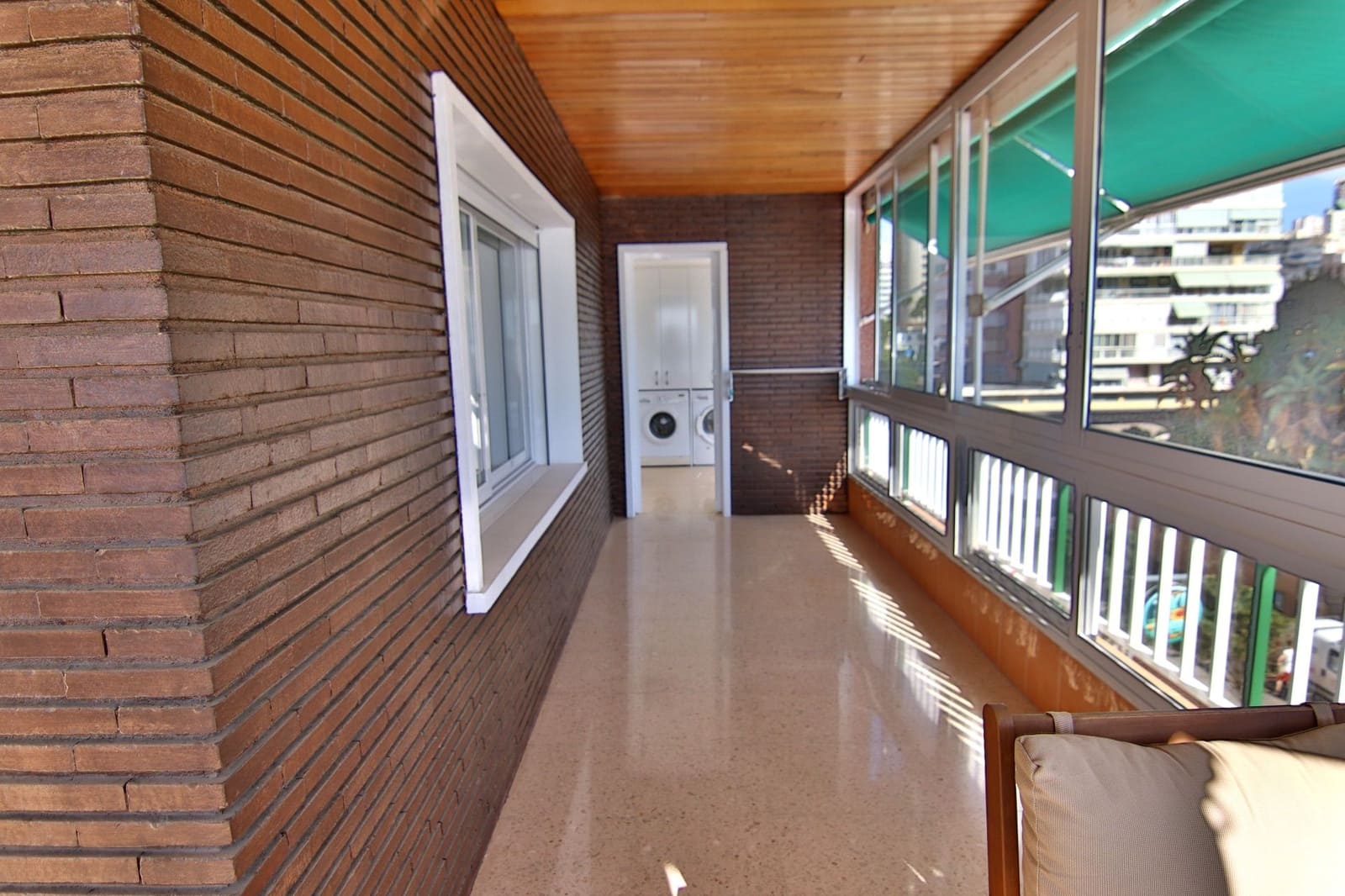 3 slaapkamer Appartement te koop in Benidorm met garage - € 595.000 (Ref: 9458619)