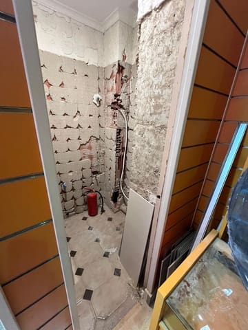 Commercial for rent in Benidorm - € 600 (Ref: 9543005)