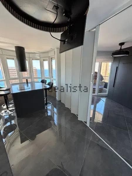 1 soveværelse Lejlighed til salg i Benidorm med swimmingpool - € 235.999 (Ref: 9547524)