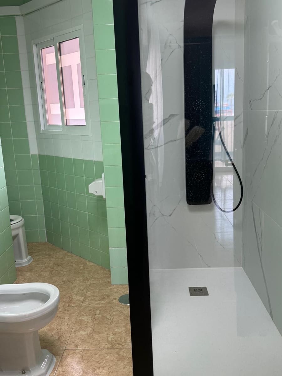 4 sovrum Lägenhet till salu i Benidorm med garage - 550 000 € (Ref: 9550595)