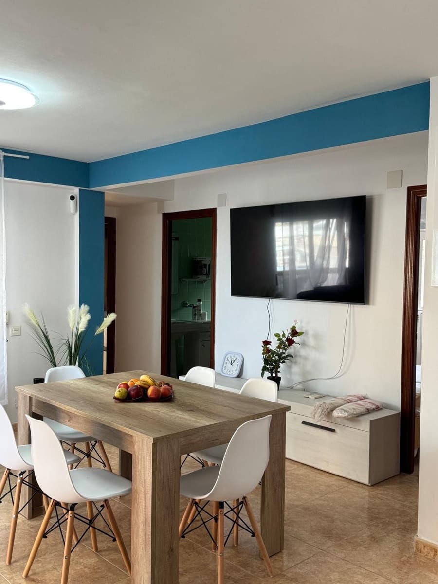 4 sovrum Lägenhet till salu i Benidorm med garage - 550 000 € (Ref: 9550595)