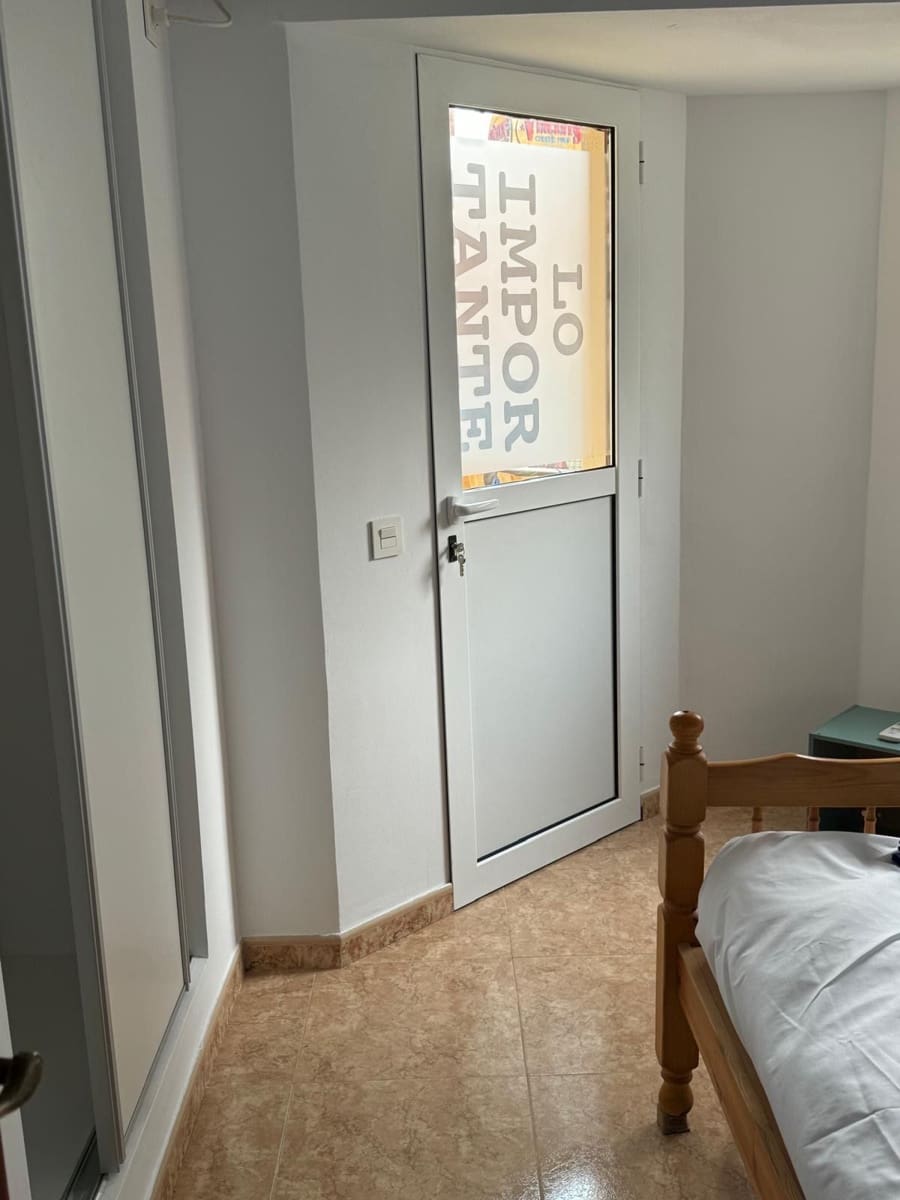 4 sovrum Lägenhet till salu i Benidorm med garage - 550 000 € (Ref: 9550595)