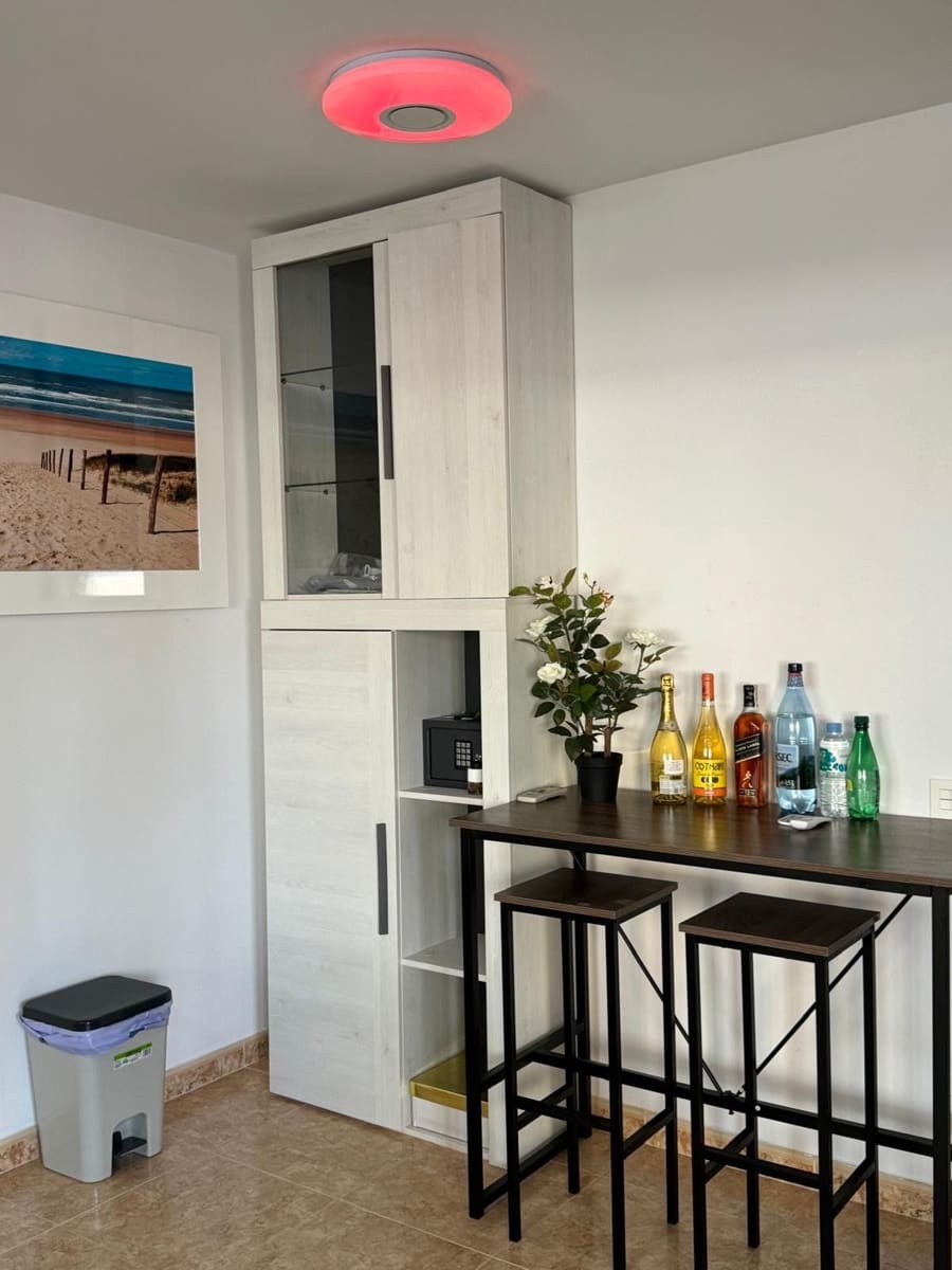 4 sovrum Lägenhet till salu i Benidorm med garage - 550 000 € (Ref: 9550595)