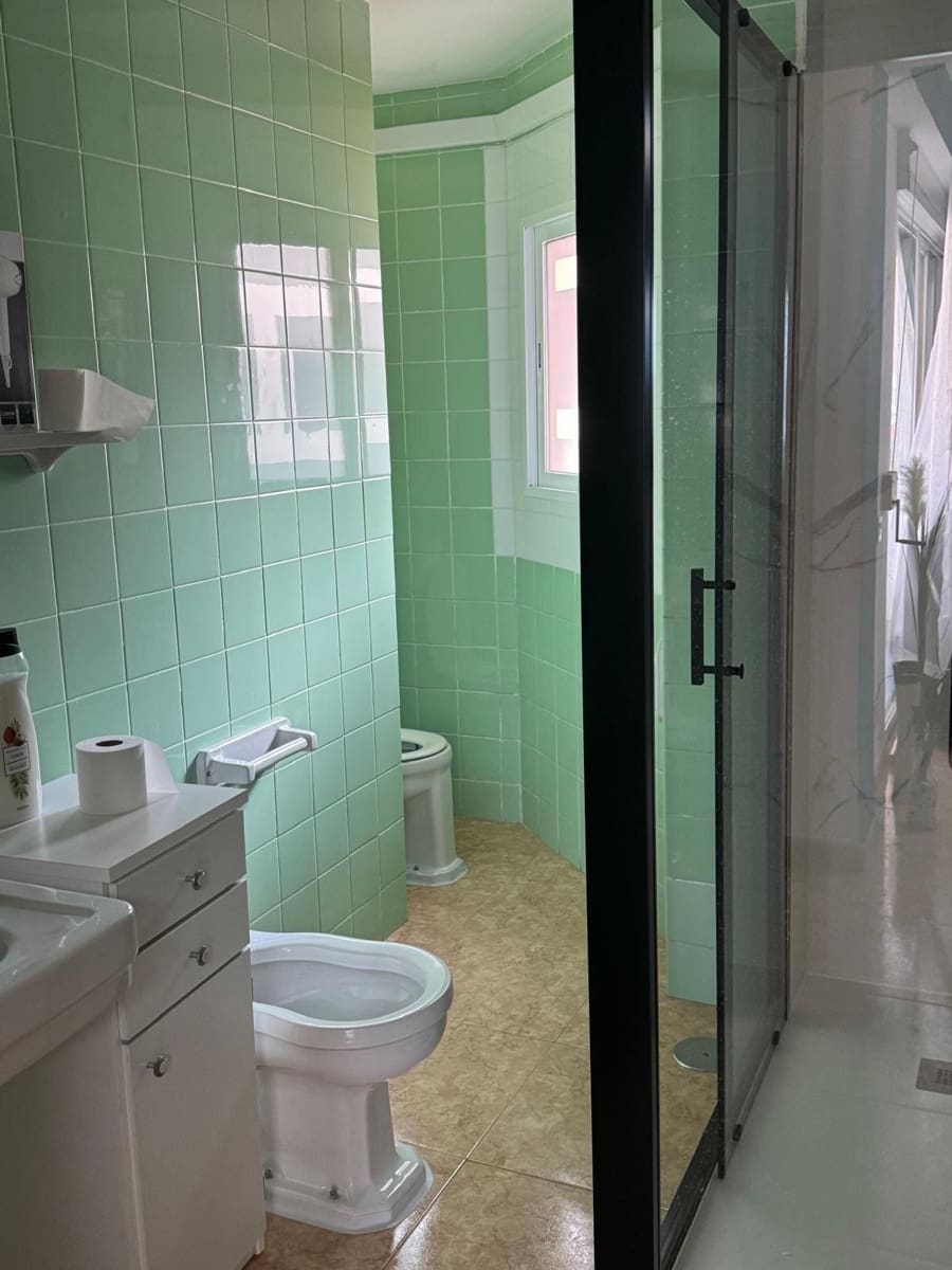 4 sovrum Lägenhet till salu i Benidorm med garage - 550 000 € (Ref: 9550595)