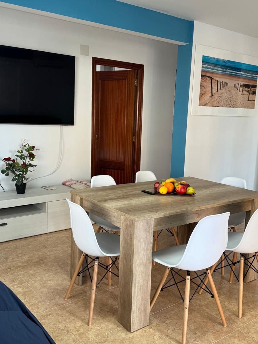 4 sovrum Lägenhet till salu i Benidorm med garage - 550 000 € (Ref: 9550595)