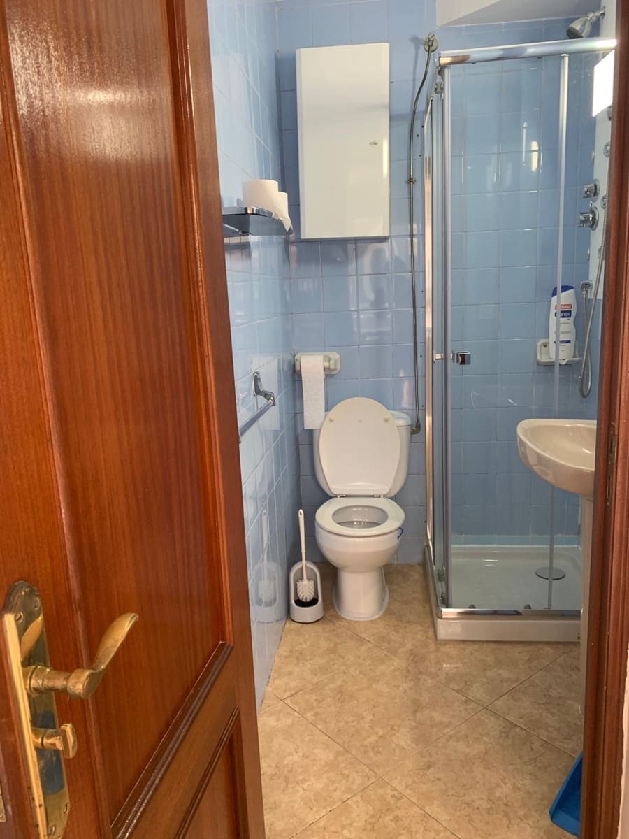 4 sovrum Lägenhet till salu i Benidorm med garage - 550 000 € (Ref: 9550595)