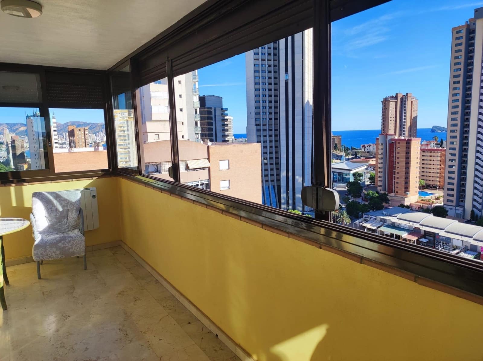 4 soveværelse Lejlighed til salg i Benidorm med garage - € 429.999 (Ref: 9564293)