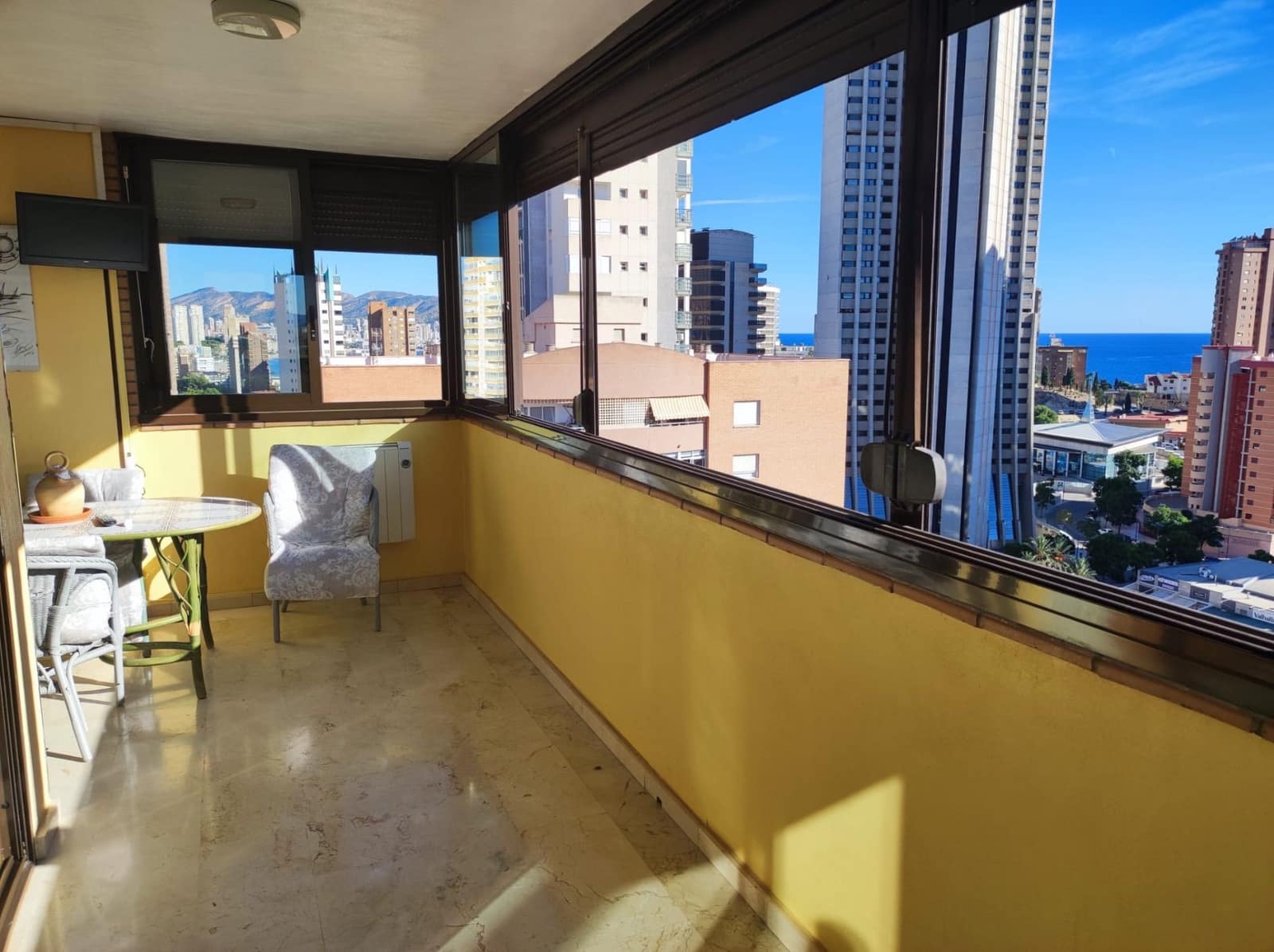 4 soveværelse Lejlighed til salg i Benidorm med garage - € 429.999 (Ref: 9564293)