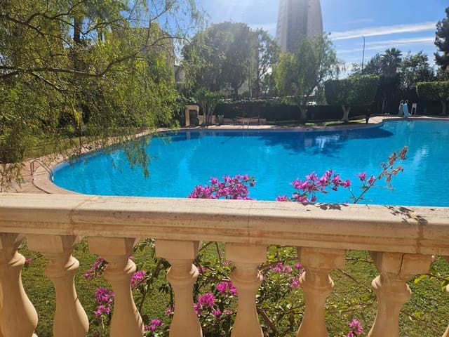 3 soveværelse Lejlighed til salg i Benidorm med swimmingpool garage - € 410.000 (Ref: 9573941)