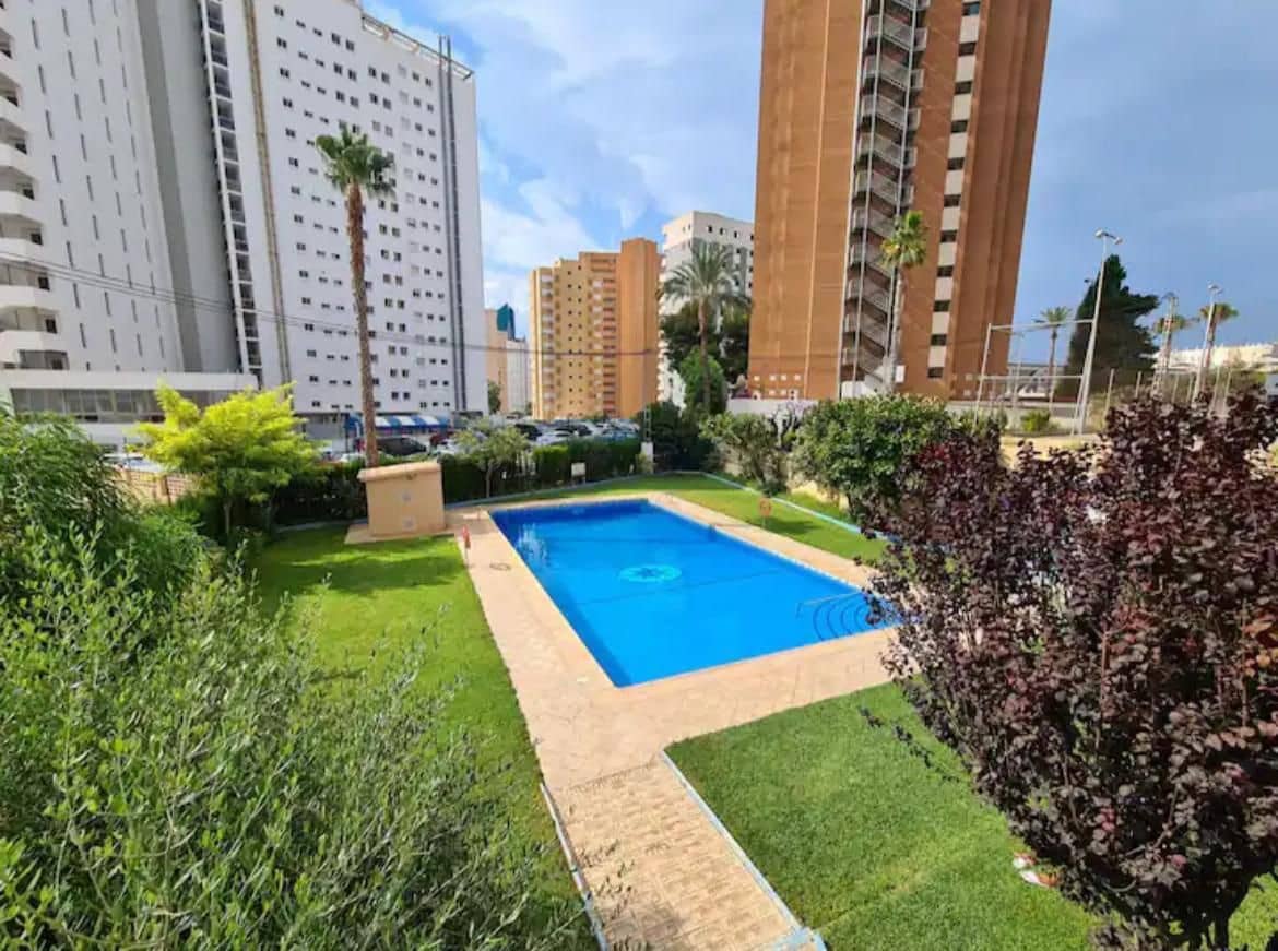 Estudio en Benidorm en venta con garaje - 130.000 € (Ref: 9581496)