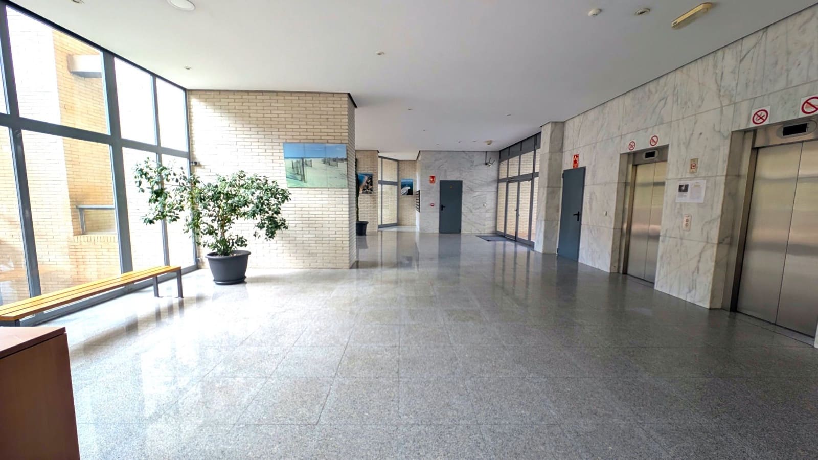 1 slaapkamer Appartement te koop in Benidorm met zwembad - € 259.999 (Ref: 9585337)