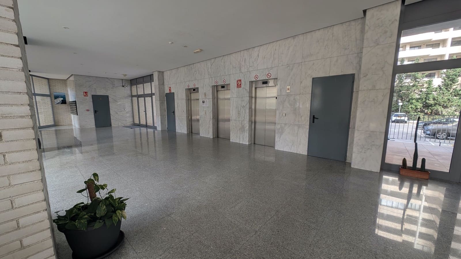 1 slaapkamer Appartement te koop in Benidorm met zwembad - € 259.999 (Ref: 9585337)