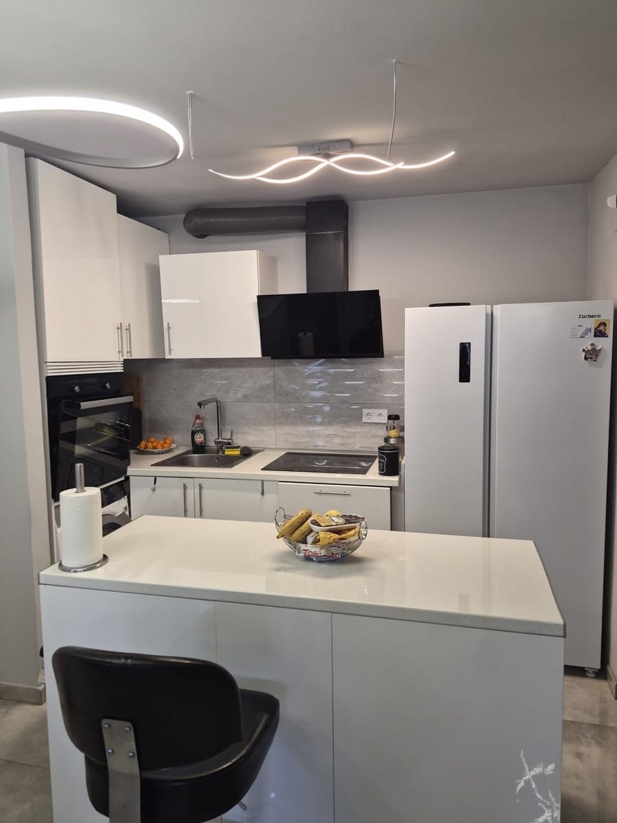 1 sovrum Lägenhet till salu i Benidorm med pool - 184 999 € (Ref: 9594599)