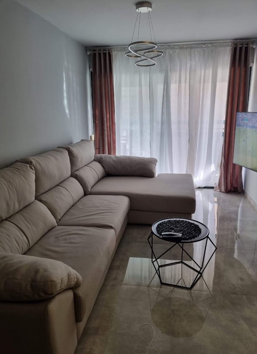 1 sovrum Lägenhet till salu i Benidorm med pool - 184 999 € (Ref: 9594599)