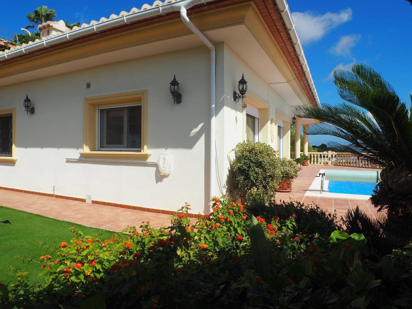 3 soveværelse Villa til salg i Moraira med swimmingpool garage - € 1.550.000 (Ref: 5709881)