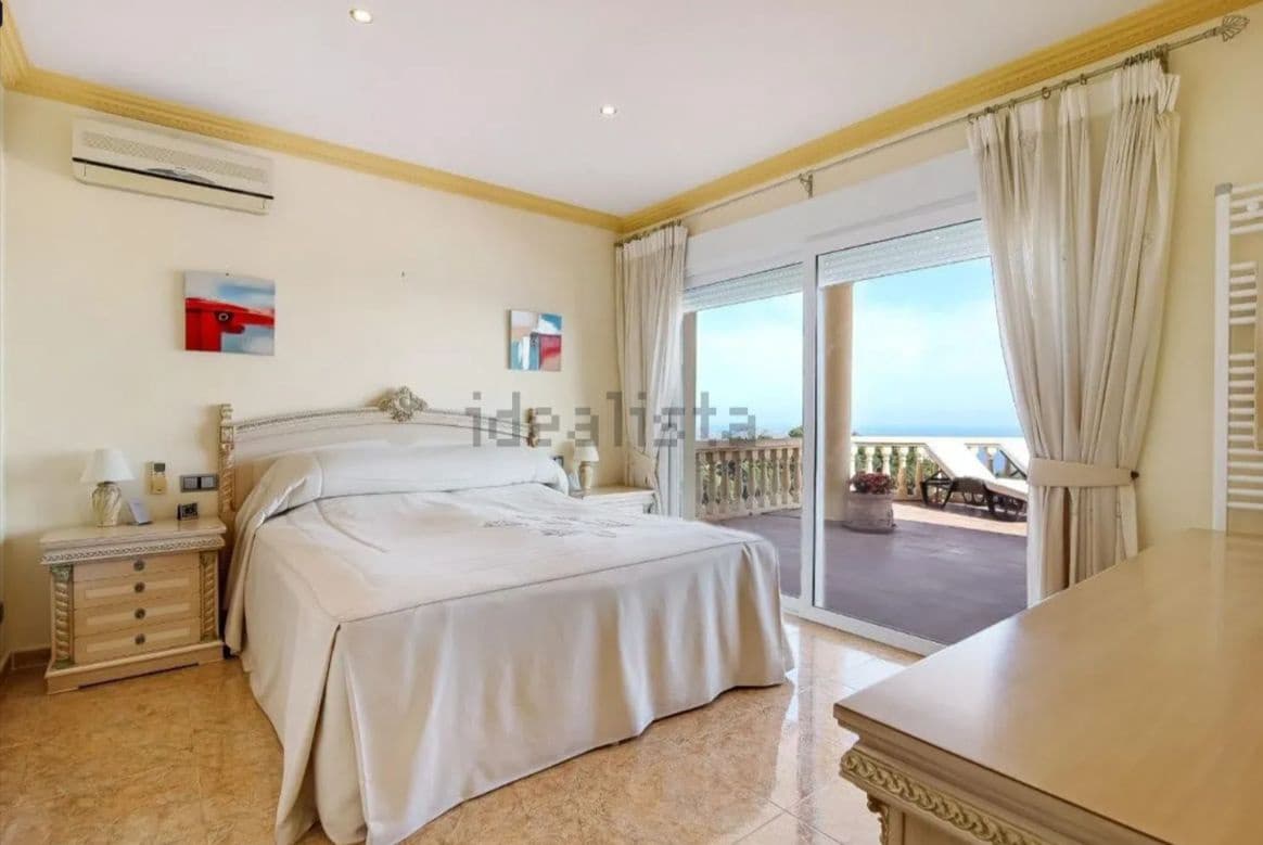 3 soveværelse Villa til salg i Moraira med swimmingpool garage - € 1.550.000 (Ref: 5709881)