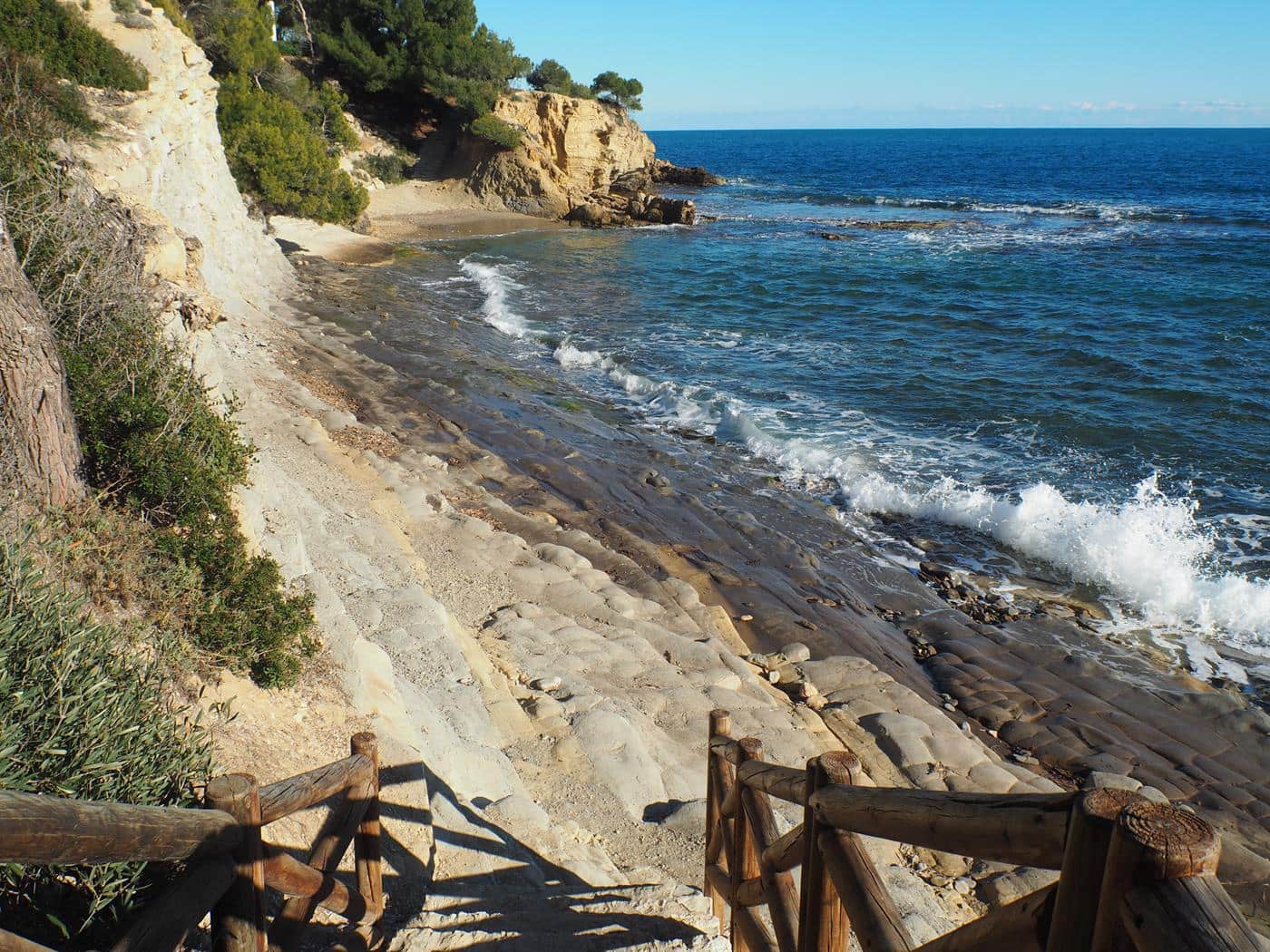 Chalet de 4 habitaciones en Calpe / Calp en venta con piscina garaje - 840.000 € (Ref: 9335608)