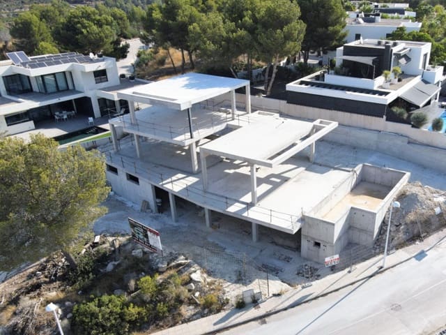4 soveværelse Villa til salg i Moraira, Teulada-Moraira med swimmingpool garage - € 1.890.000 (Ref: 9335611)