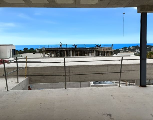 4 soveværelse Villa til salg i Moraira, Teulada-Moraira med swimmingpool garage - € 1.890.000 (Ref: 9335611)