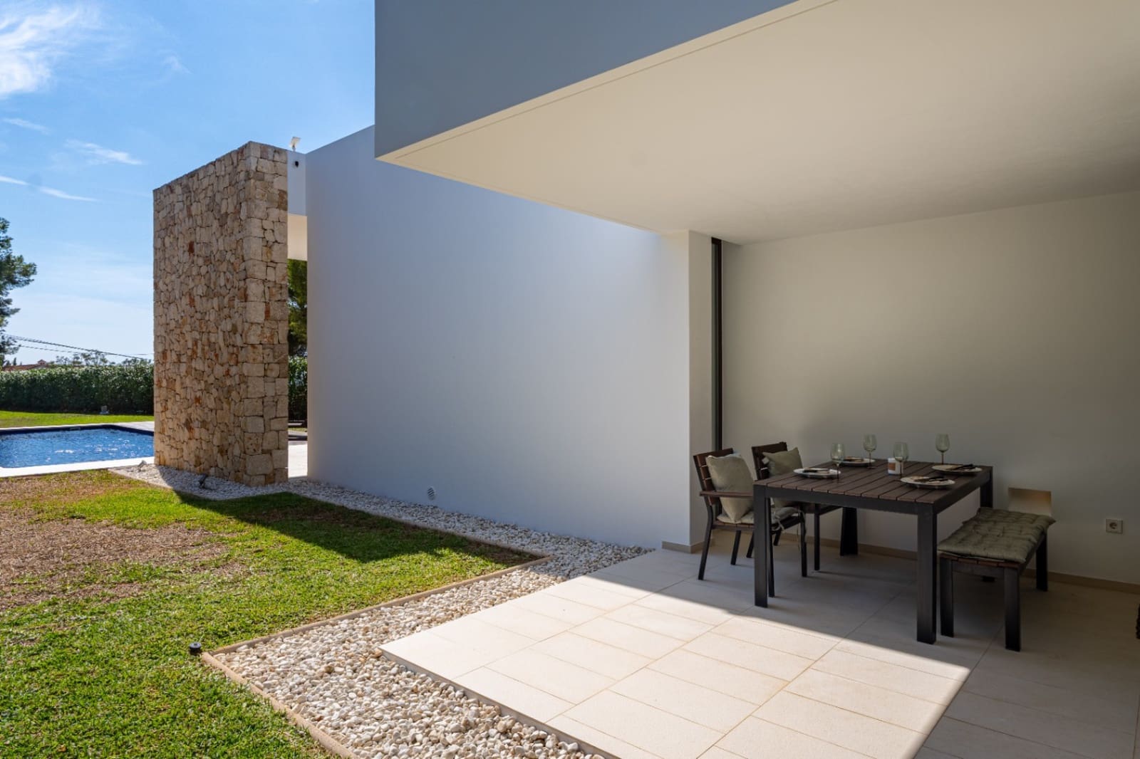 5 bedroom Villa for sale in Moraira with pool garage - € 2,300,000 (Ref: 9348452)