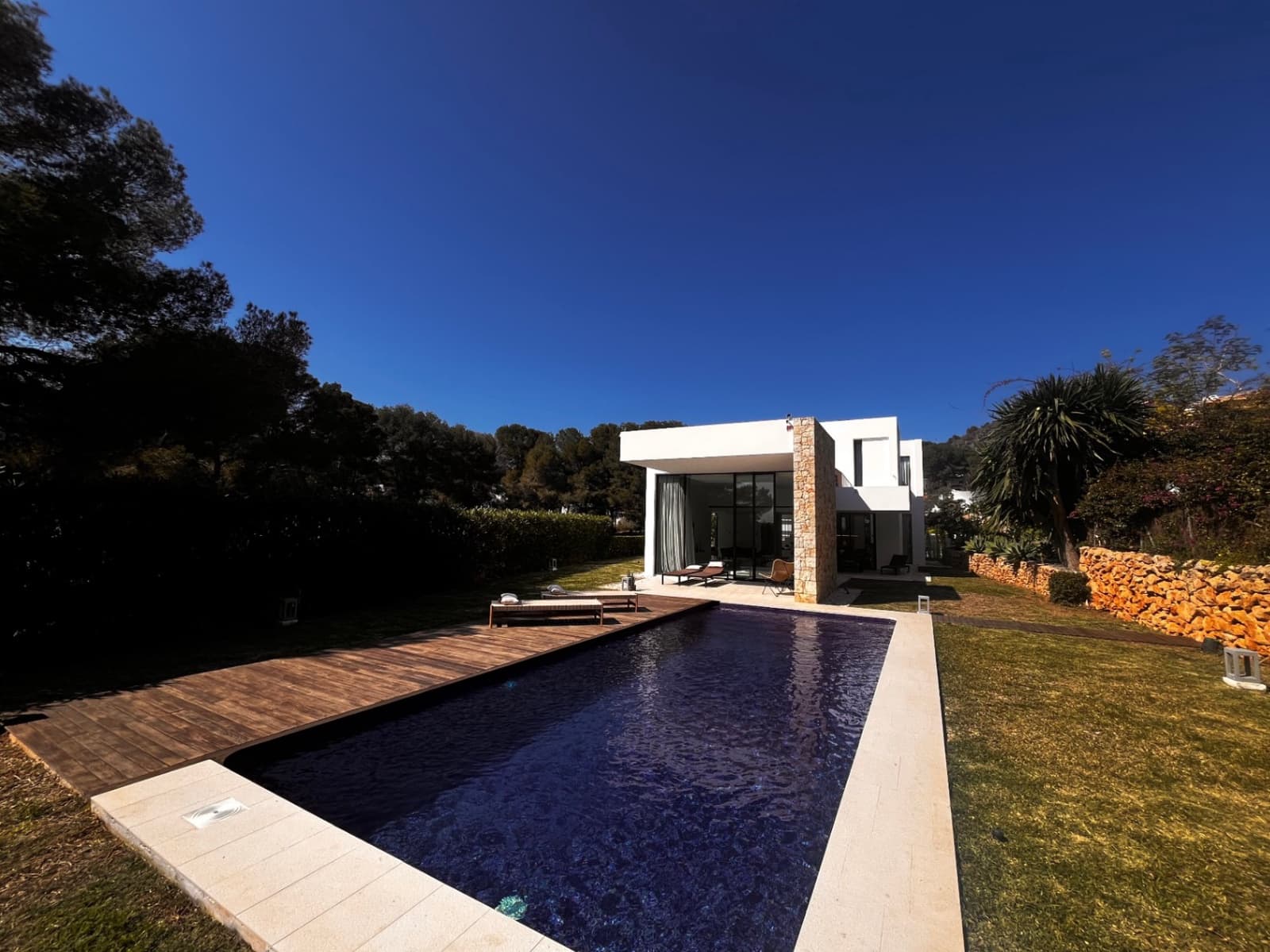 5 Zimmer Villa zu verkaufen in Moraira mit Pool Garage - 1.800.000 € (Ref: 9348452)