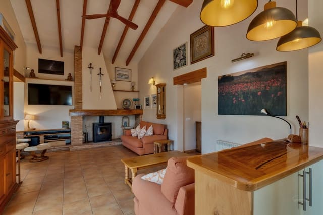 4 bedroom Villa for sale in Jalón / Xaló with garage - € 595,000 (Ref: 9449279)