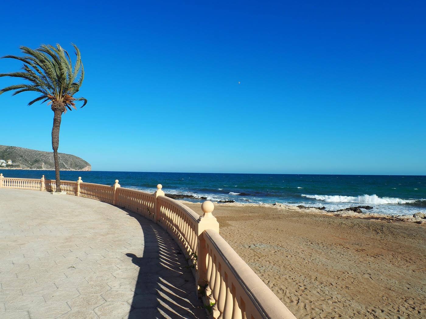 2 soverom Villa til salgs i Moraira med svømmebasseng garasje - € 695 000 (Ref: 9449281)