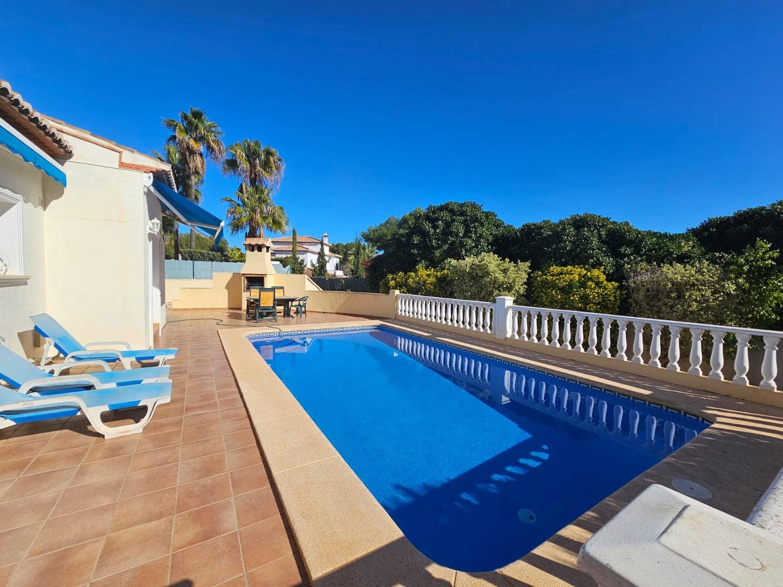 4 chambre Villa/Maison à vendre à Moraira avec piscine garage - 590 000 € (Ref: 9449282)